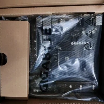 Gigabyte GA-A320M-S2H supports the first to fifth generations of the Ruilong - Image 1 of 4