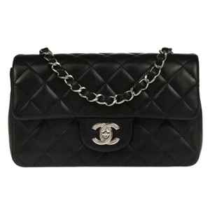 Chanel Black Lambskin Classic Flap Shoulder Bag 186102 - Picture 1 of 11