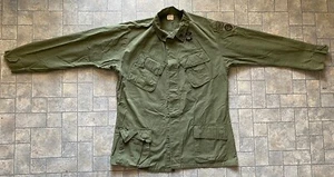Vintage 1969 Ranger Airborne Military Jacket Vietnam War Era Green Patches Large - Bild 1 von 22