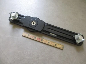 Vintage Japan Made Double Twin Plate Camera Flash Platform Tripod Bracket Mount - Picture 1 of 9