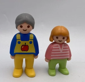 Playmobil Junior 123 Figure Accessories GRANDMA w/GIRL Farm Stand Apron Nana - Picture 1 of 2