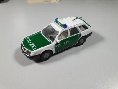 Audi A6 avant POLIZEI Siku 1/66 - Immagine 1 di 3