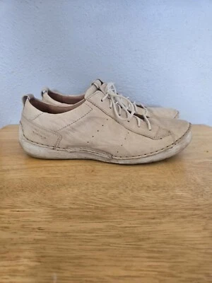 Josef Seibel Fergey 56 Women's Size 41 (10-10.5 US) Cream Soft Leather Sneaker - Image 1 of 4
