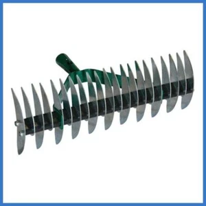 Rastrello Arieggiatore per Prato Aereatore da Giardino Sarchiatore Denti Doppio - Foto 1 di 3