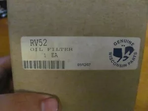 Filtro de aceite Wisconsin RV52 RV-52 Wisconsin Teledyne Bolens NOS - Imagen 1 de 5