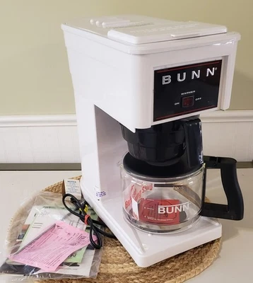 BUNN Automatic Coffee Maker Brewer Commercial Style Restaurant GR10-W White New - Image 1 of 4