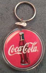 Portachiavi pubblicitario rotondo Coca-Cola acrilico/metallo Coca Cola Soda Free-S - Foto 1 di 6