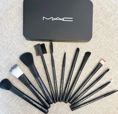 New Mac Makeup 12-Piece Brush Set Brush Twelve Iron Box Set - Bild 1 von 4