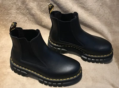 NEW Doc Dr Martens Black Leather Audrick Chelsea Platform Chunky Boots Women's 9 - Image 1 of 4