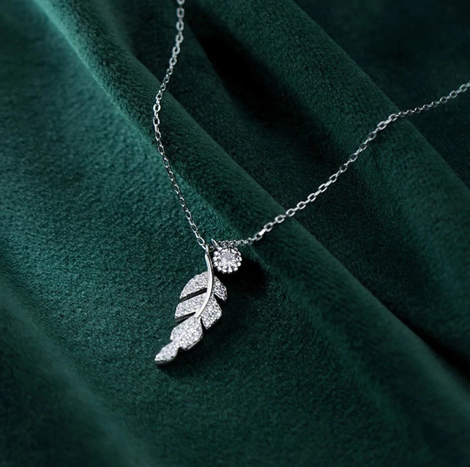 925 Leaf/Feather Angel Memory Pendant Chain Necklace Sterling Silver + Bag UK - Image 1 of 3