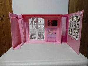 Barbie Pink Dream House Travel Fold Up by Mattel 2008 - Picture 1 of 11