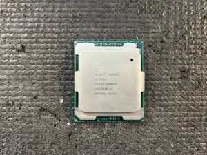 Intel Xeon W-2235 SRGVA 3.80GHz 8.25MB 6-Core LGA2066 CPU Processor - Afbeelding 1 van 6