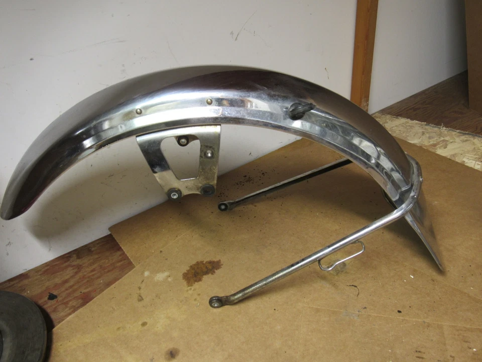 Honda Gold Wing GL1000 1979 guardabarros delantero guardabarros Stay Foto 1 de 4
