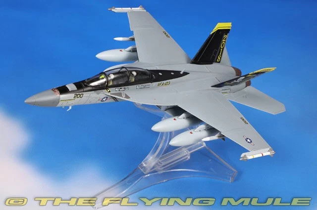 Forces of Valor 1:72 F/A-18F Super Hornet USN VFA-103 Jolly Rogers AG200 - Image 1 of 4