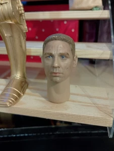 Kopfskulptur Agent im Maßstab 1/6 NEU guter Zustand halbes Porto erstattet bei Erhalt - Bild 1 von 2