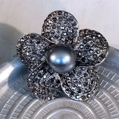 Gunmetal черный серый смелый заявление кристалл цветок регулируемый коктейльное кольцо - Изображение 1 из 4