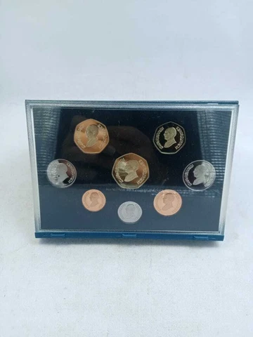 Lot Of 8 Vintage Jordanian Coins Coin Money Hashemite Kingdom Jordan 1996 AD Old Cover