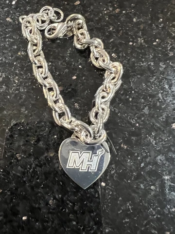Miami Heat NBA Sweetheart heart Shaped Bracelet  Metal Cover