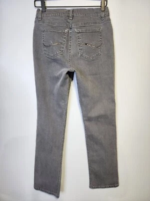 Jaclyn Smith 女式 6 码灰色牛仔裤 5 口袋直 28x30 — 第 1/4 张图片