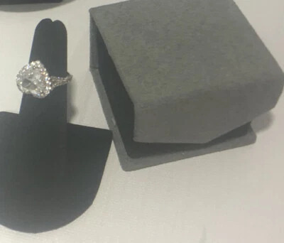 Sterling Silver Genuine Heart & White Zircon Ring size 5 / 1.59cts - Image 1 of 4