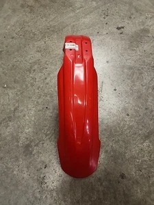 Rieju/Gas Gas Legacy Red Front Fender 1996-2006 EC 200/250/300 #BE250220006 - Foto 1 di 4