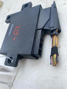 1996 1997 MERCEDES E-CLASS E300D Anti-Theft Locking Control Module 2108205226 - Picture 1 of 15