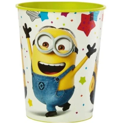 Despicable Me Minions Party Favour Cup - Plastic Souvenir Drinking Cup 470ml - Image 1 of 3