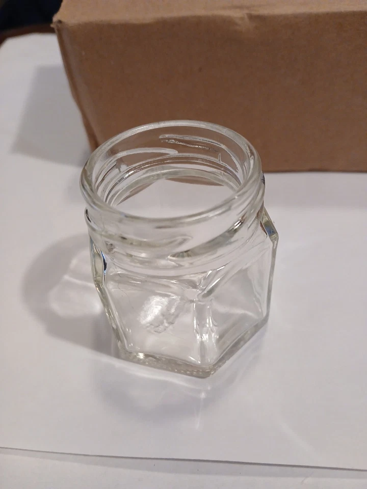 24 New 1.5 oz Hexagon Sample Jars 43-2010 G02-02W~CASE24 (24 Count) - Image 1 of 4