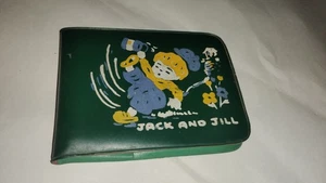 Vintage Vinyl Jack and Jill Wallet. Color Green And In Excellent Condition  - Picture 1 of 9
