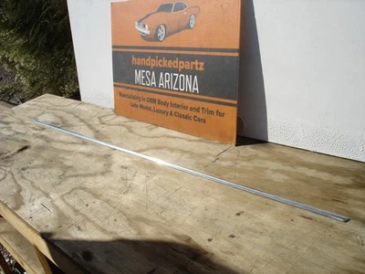 1977 - 1979 年凯迪拉克 COUPE DEVILLE LH 铬门饰模 — 第 1/4 张图片