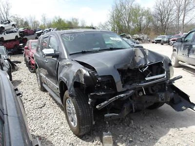 Conjunto de luz trasera derecha usado se adapta a: Infiniti Infiniti qx56 2006 grado B derecho Foto 1 de 4