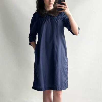 Vestido Comme des Garcons vintage 00s 2008 azul marino nailon con cuello de piel sintética s/m Foto 1 de 4