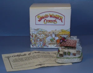 David Winter Cottages Market Day Cameos Collection w/ Box & COA 1991 - Picture 1 of 6