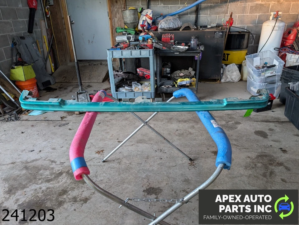 OEM 1989-1992 Ford Ranger 3.0L  Lower Grille Trim Strip Bumper Grille Blue Foto 1 de 4