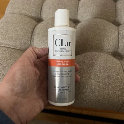 Шампунь CLn Think Clinically Clean для здоровой кожи головы от нормальной до жирной... - Изображение 1 из 3