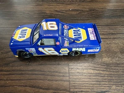 Camión Napa Action Die Cast Ron Hornaday escala 1:24 #16 RH9620 1996 Hasbro  Foto 1 de 4
