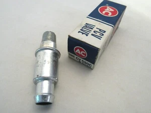 NOS 1963-67 Chevy Corvette Camaro Chevelle 283 327 PCV CV-590 Valve GM 6421934 - Picture 1 of 5