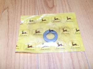 GENUINE JOHN DEERE WASHER  #T17776 - Picture 1 of 2