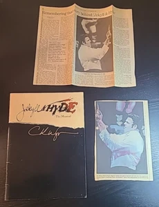 Broadway Jekyll & Hyde Chuck Wagner Signed Musical Program + Boston Newspaper - Picture 1 of 24