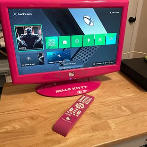 Hello Kitty 19" Sanrio Flat LCD TV Interek KT2219 Spectra Pink Tested - Picture 1 of 13