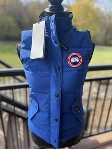 Canada Goose Women Freestyle Down Vest Royal PBI Blue Size XS - Picture 1 of 8