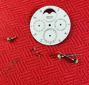 Nuevo de Lote Antiguo Seiko Cuarzo 6010T Subdial Reloj Dial Manecillas Set Japón 7F39 Piezas 7F39-6010 - Imagen 1 de 6