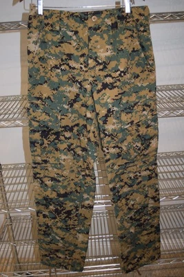 Tru Spec 迷彩裤二手状况完好小号常规迷彩 Tru-Spec 尺寸 32 x 32 — 第 1/4 张图片