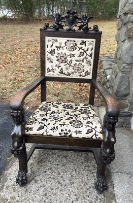 R. J. HORNER 橡木雕刻 MAIDEN 手臂椅 — 第 1/4 张图片