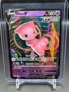 Pokemon TCG SWSH08 Mew V # 113 / 264 Ultra Rare Near Mint - Picture 1 of 2