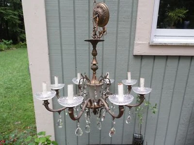 Candelabro vintage espanhol latão fundido sólido + prisma de cristal 8 braços luz suspensa - Imagem 1 de 4