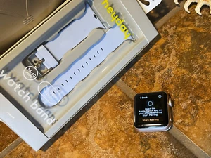 Apple Watch Series 3 (38 mm) GPS (A1858) Estuche de aluminio dorado rosa {Nueva correa azul} - Imagen 1 de 14