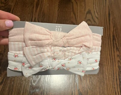 Baby Gap Baby Girl Striped & floral Headbands Pack of 3 NWT - Image 1 of 2