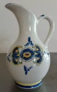 Jarra decorativa de cerámica pintada a mano de 6,6" de alto - Imagen 1 de 12