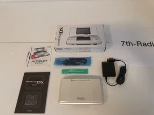 Nintendo DS Launch Edition Pure White Handheld Console System Japan CIB - Bild 1 von 10